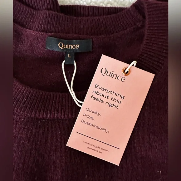 Quince NWT Mongolian Cashmere Tee in Rich Burgundy - Picture 3 of 7